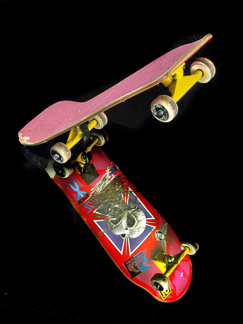 1986 Tony Hawk pro model skateboard