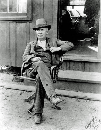 Edison at the ore mill in Ogdensburg, N.J., 1895